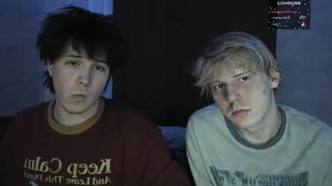 Snapshot of miya_meow_miku chatting on 12.01.25 MeowMiku online show from 12.01.25