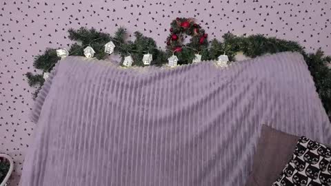 Snapshot of miya_soft chatting on 12.19.25 Miya online show from 12.19.25