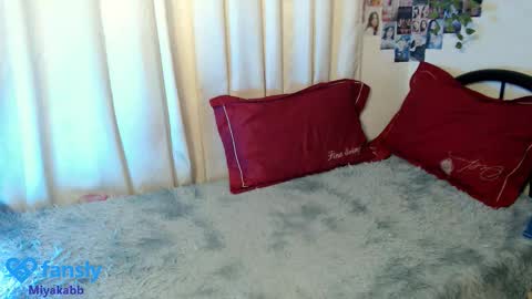 Miyakabebe online show from 11.03.25