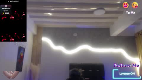 Snapshot of miyu_charlotte chatting on 10.07.25 Charlotte online show from 10.07.25