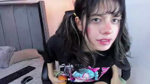 miyu_komori online show from 02.14.26