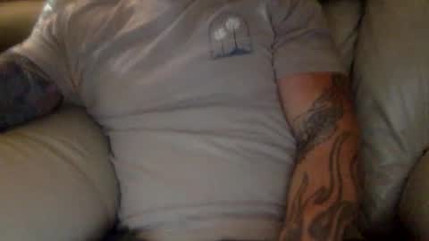 Snapshot of mjg175 chatting on 05.08.26 SexyRed online show from 05.08.26