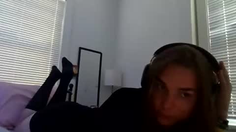 Snapshot of mjmcorppro chatting on 06.15.26 MJ Moore online show from 06.15.26