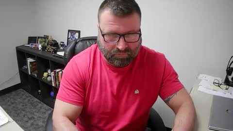 Snapshot of mlangworthy chatting on 03.19.26 MLangworthy online show from 03.19.26