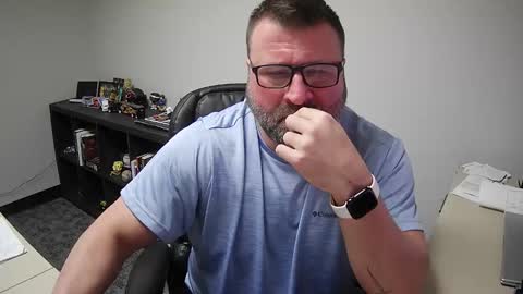 Snapshot of mlangworthy chatting on 04.07.26 MLangworthy online show from 04.07.26