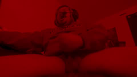 Snapshot of mmbaby86 chatting on 10.14.25 blazze online show from 10.14.25