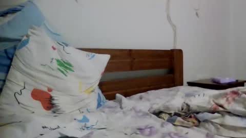 mmiltos online show from 10.17.25