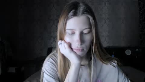 Lili online show from 10.26.25