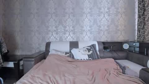 Lili online show from 11.05.25