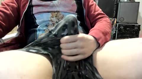 Snapshot of mnmassive chatting on 02.09.26 M online show from 02.09.26