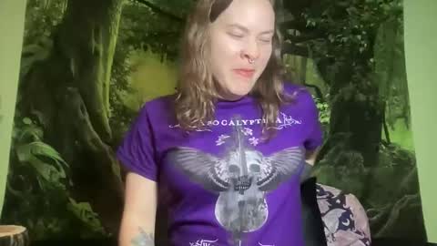 Snapshot of mo0n_goddess chatting on 05.30.26 Misty online show from 05.30.26