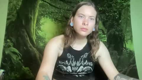 Snapshot of mo0n_goddess chatting on 06.09.26 Misty online show from 06.09.26
