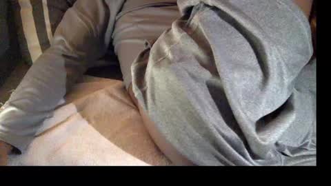 Snapshot of mo_cali chatting on 12.30.24 Mo Cali online show from 12.30.24