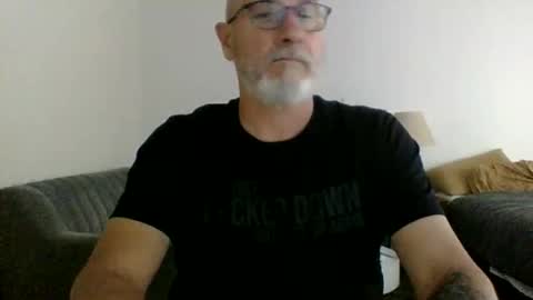 Snapshot of moamale chatting on 03.24.26 moamale online show from 03.24.26