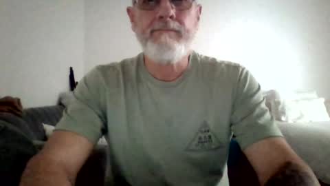 Snapshot of moamale chatting on 06.25.26 moamale online show from 06.25.26