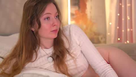 moan_elisa online show from 02.16.26