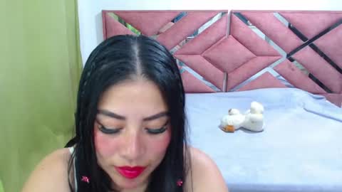 Snapshot of moan_sex1 chatting on 06.13.26 Catalina online show from 06.13.26