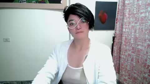 Snapshot of mocca_117 chatting on 06.25.26 Sam online show from 06.25.26