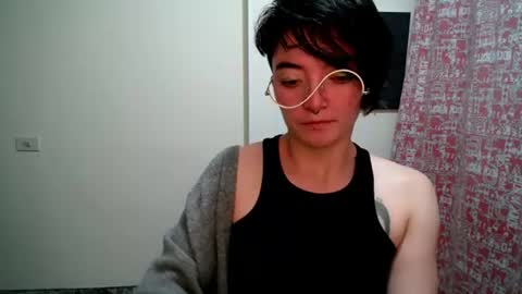 Snapshot of mocca_117 chatting on 06.26.26 Sam online show from 06.26.26