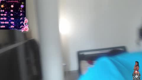 Snapshot of mochamami420 chatting on 12.28.24 NynaStax online show from 12.28.24