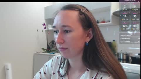 Snapshot of model_10 chatting on 09.16.25 Tatiana online show from 09.16.25