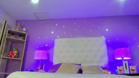 Snapshot of models_sophia chatting on 01.31.25 Sophia online show from 01.31.25