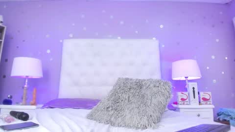 Snapshot of models_sophia chatting on 03.03.25 Sophia online show from 03.03.25