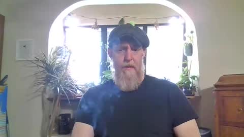 moeblick online show from 02.19.25