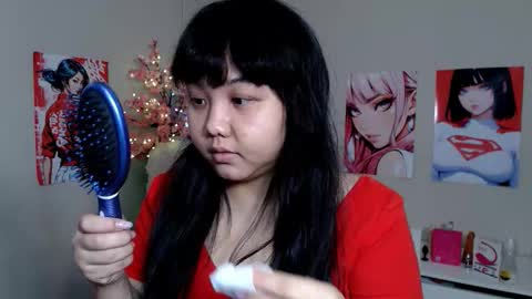 Molly online show from 09.25.25