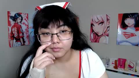 Molly online show from 11.17.25