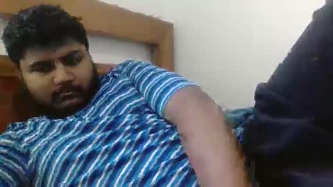 moeydsad4 online show from 10.26.25