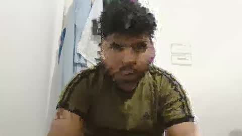 moeydsad4 online show from 10.28.25