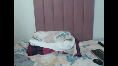 Mogheul Slay online show from 02.10.26