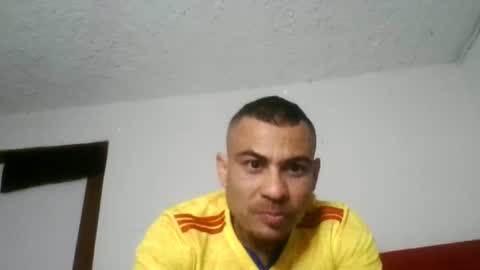 Moises Athlon online show from 07.04.26