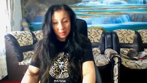 moistmady online show from 03.03.25