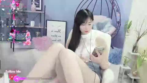 molihua9 online show from 01.18.25