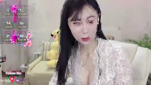 molihua9 online show from 02.16.25