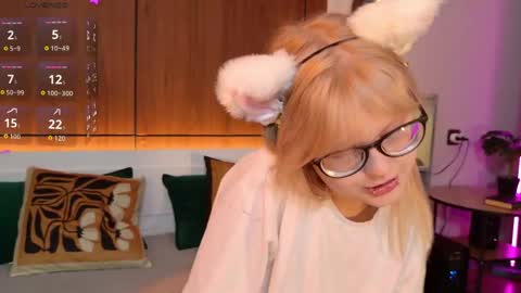 moliqin online show from 05.05.26