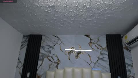 Hey Guys  Im Mollie online show from 04.18.26