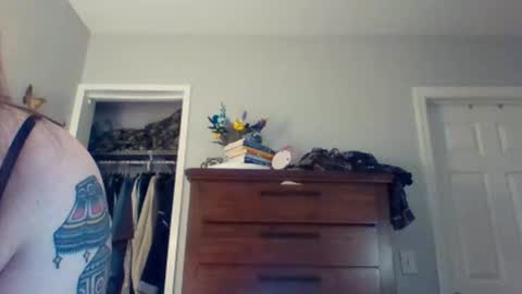 mollsballs123 online show from 11.21.25