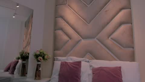 molly__evans_ online show from 04.03.26