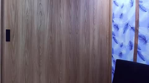 Molly online show from 09.28.25