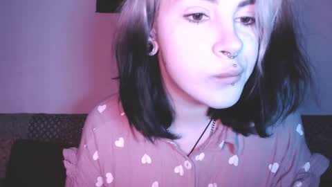 Molly Crow online show from 02.20.25