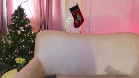 Snapshot of molly_marmalade_ chatting on 12.30.24 MOLLY online show from 12.30.24