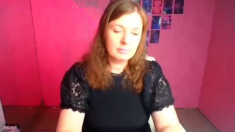Snapshot of molly_mis chatting on 07.09.26 Molly online show from 07.09.26