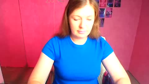 Snapshot of molly_mis chatting on 07.27.26 Molly online show from 07.27.26