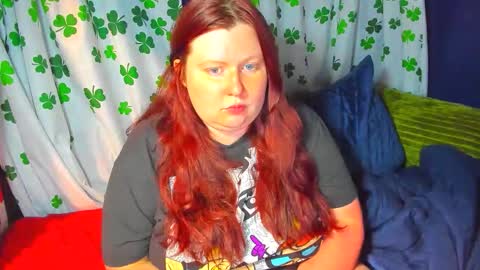 molly_moons online show from 06.04.26