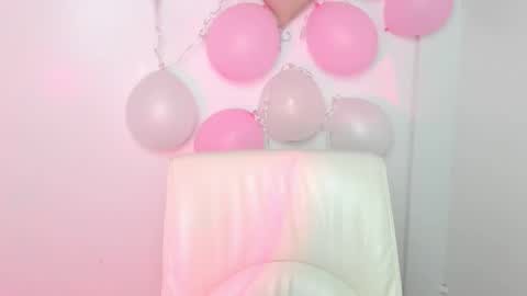 Molly online show from 03.11.25