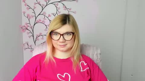 Molly online show from 02.13.26