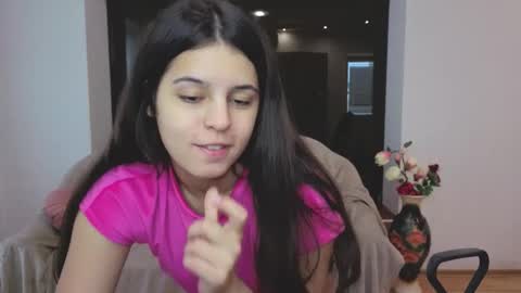Molly Owens online show from 10.03.25
